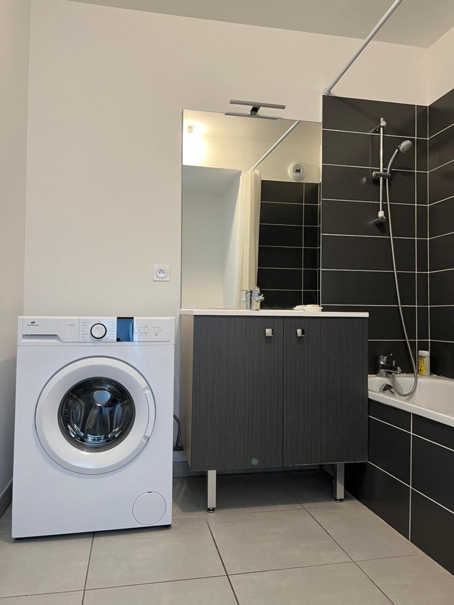 Residence Neuve Le K 10 Mn Gare, Parking , Tram Montpellier Eksteriør billede
